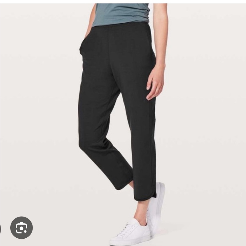 Lululemon Classic pants ,like new.